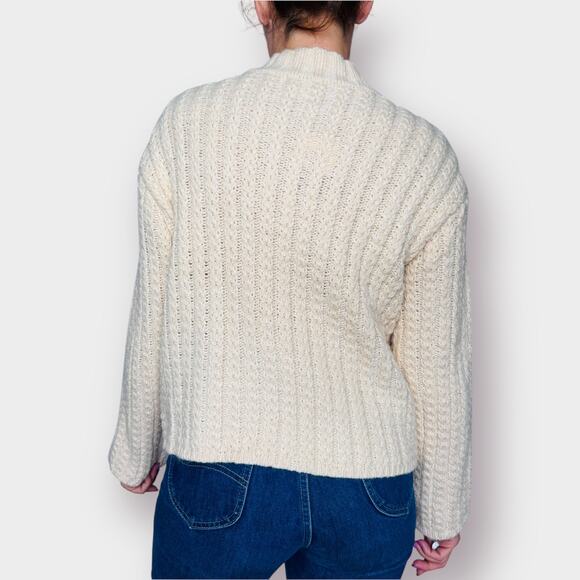 Y2K St John’s Bay Cream Mockneck Sweater - Picture 4 of 4
